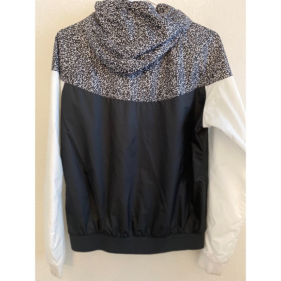 Nike retro windbreaker - Picture 2 of 4